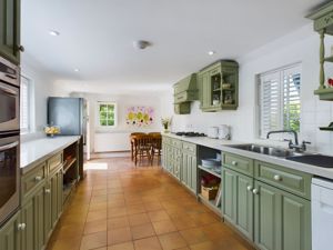 Cottage kitchen breakfast room alternative view- click for photo gallery